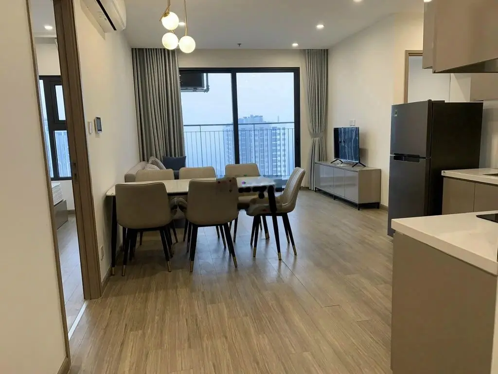 CC cần bán căn hộ 1PN+ tòa S302 Vinhomes Smart City giá chỉ 2.3 tỷ.