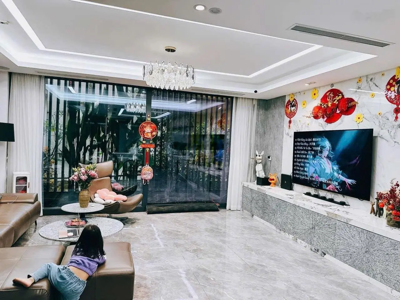 Bán nhà Yên Lạc, Hai Bà Trưng. DT 82m2 7tầng mặt tiền 6,2m. Giá: 27.3 tỷ. LH: 0383 426 ***
