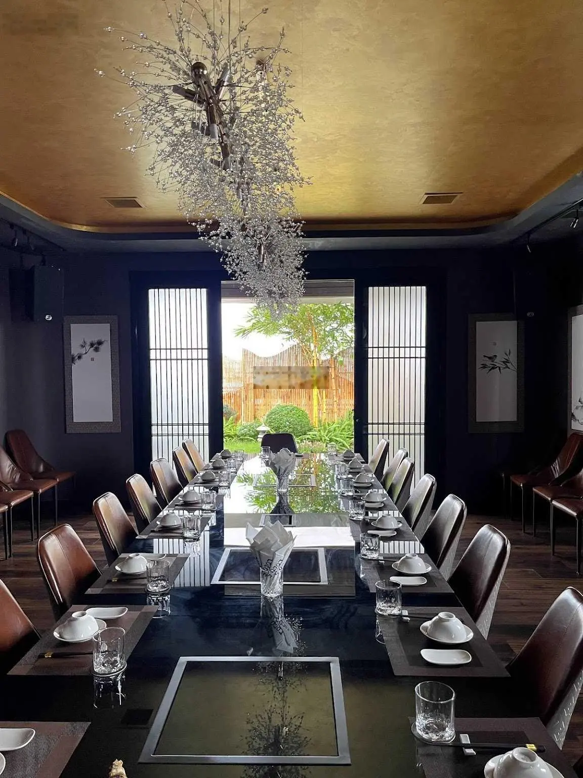 Bán Office Building 27D Quốc Hương, Thảo Điền 0909 924 ***