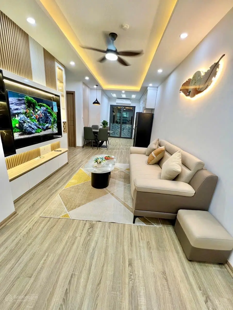 Bán nhanh căn 66m2 - 2 ngủ &2vệ sinh HH1B Linh Đàm Hoàng Mai. LH: 0966 455 *** em Thuỷ