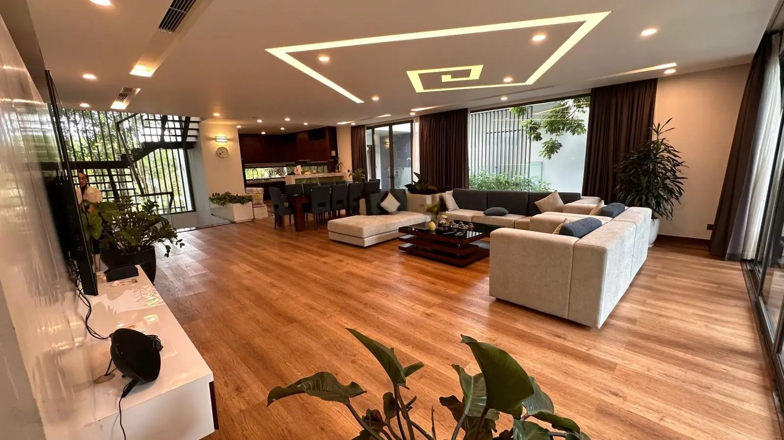 Duy nhất BT Flamingo 375m2 view hồ vị trí trung tâm 5 PN giá tốt nhất không có căn thứ hai
