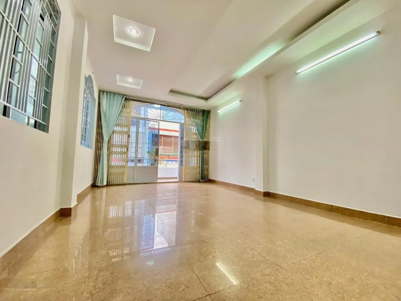 Bán gấp nhà hẻm xe hơi, Phan Huy Ích, Tân Bình tổng diện tích 225m2, giá chỉ 8,2 tỷ thương lượng