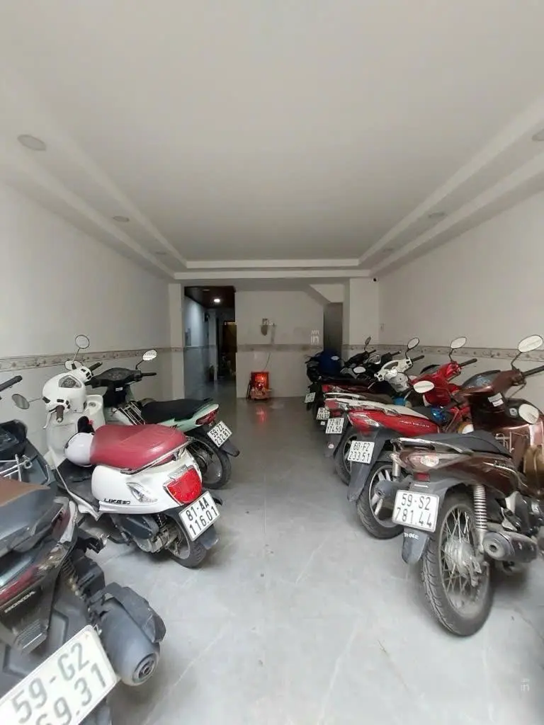 BÁN CHDV 90M2,6 TẦNG ,17 PHÒNG CÓ GÁC ,THANG MÁY ,ĐƯỜNG XE HƠI ,P4 QUẬN 8 ,DÒNG TIÊN 1,1 TỶ/NĂM .
