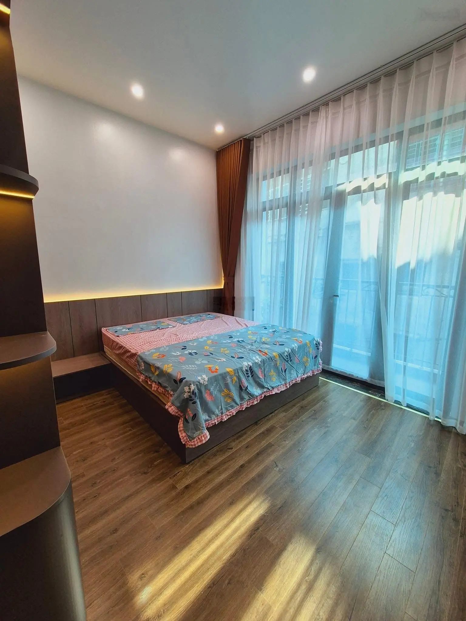 Bán gấp nhà Quan Nhân - Thanh Xuân ô tô, lô góc 3 thoáng, gần phố, 50m2, 4T, MT 4m. Nhỉnh 9 tỷ