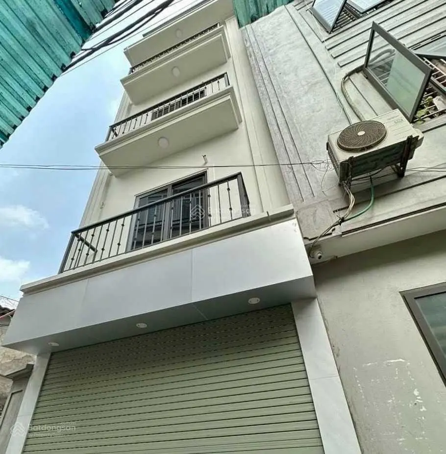 Nhà 30m2 x 4 tầng Tây Mỗ, nhà dân xây, lô góc cực đẹp, ngõ rộng thoáng, giá 4.1 tỷ, LH 0988 175 ***