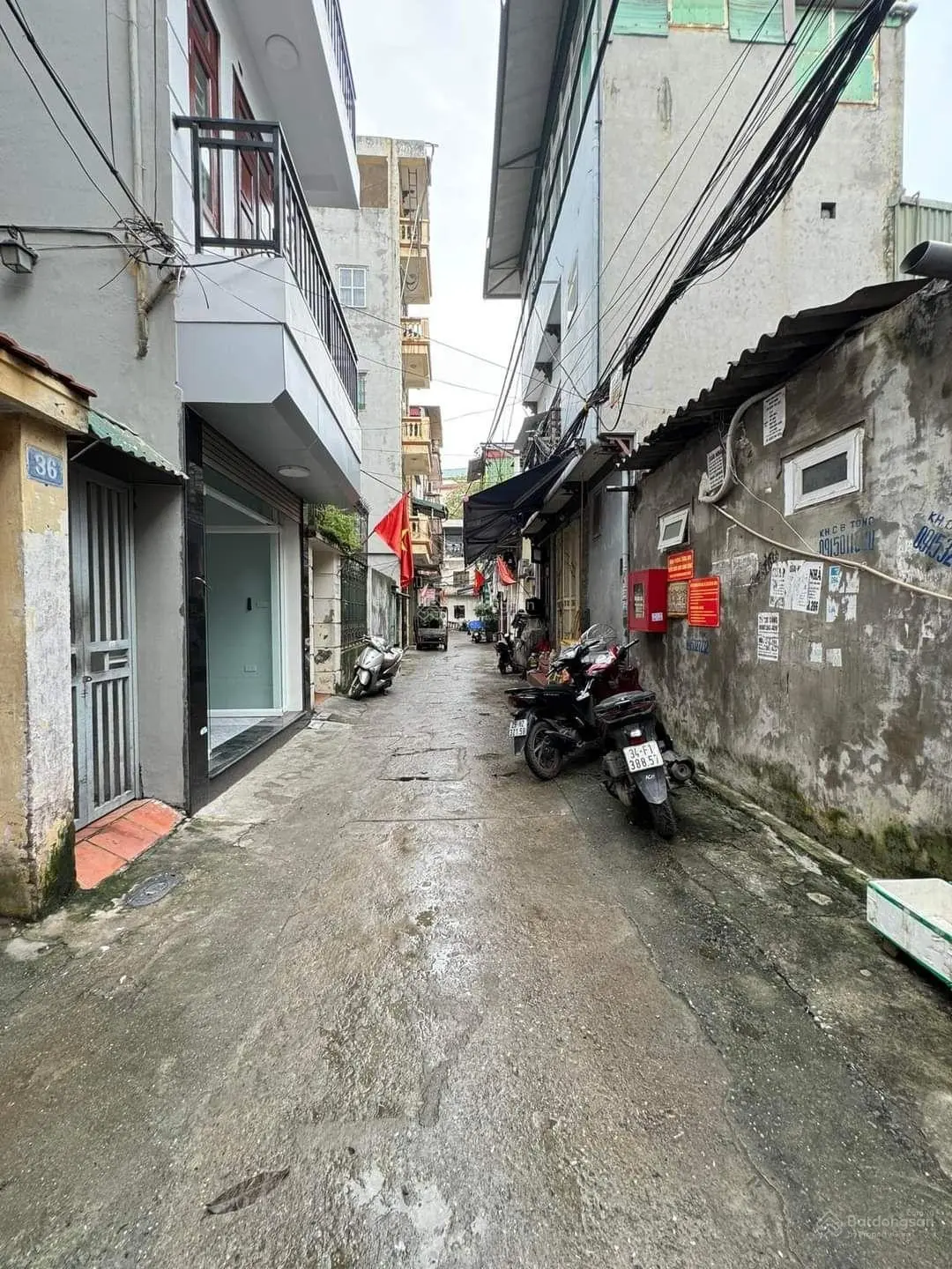 Chính chủ bán nhà Hai Bà Trưng, DT 40m2, nhỉnh 7 tỷ, ô tô đỗ cửa, ô tô vào nhà, lô góc, ngõ thông