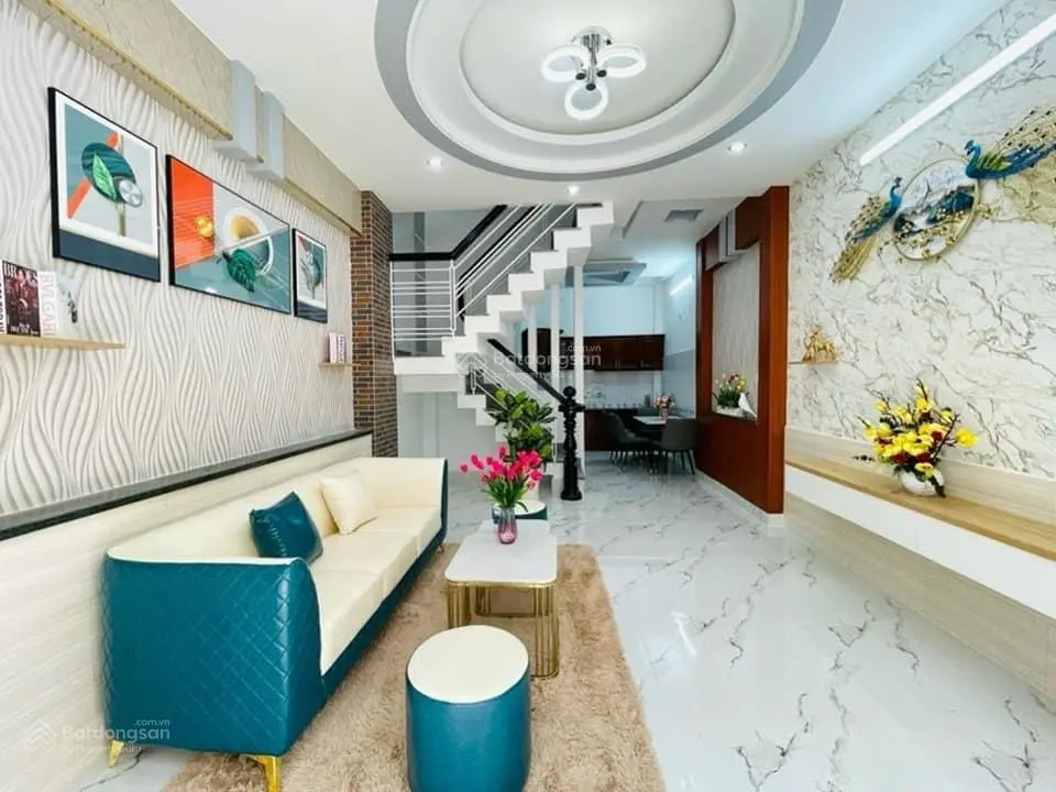 Nhà mới đẹp 1/ Phó Cơ Điều, Q11, 4,5x13m, 1 trệt 2 lầu, 4PN, 5WC, đang cho thuê 10tr/tháng