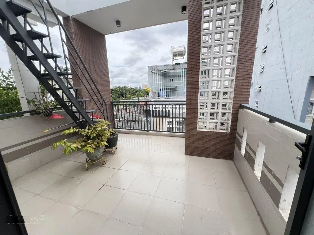 Bán nhà riêng đường 30, Thủ Đức, giá tốt nhất chỉ 7,8 tỷ VND, 65m2, 3 PN
