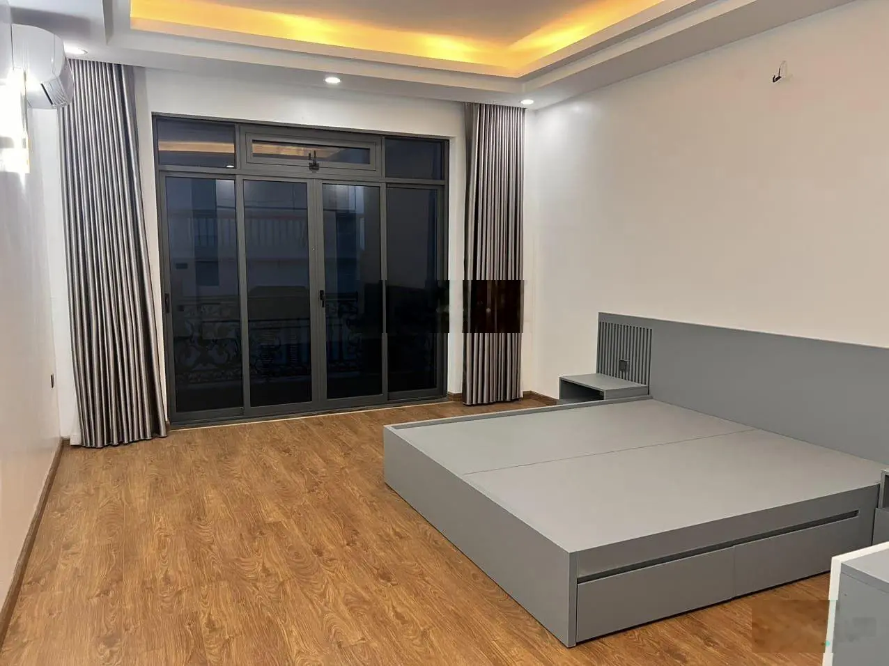 Quá hấp dẫn! phân lô phố VIP KV Mai Anh Tuấn, gần hồ, gara ô tô, 40m*5 tầng giá chỉ 11.99 tỷ