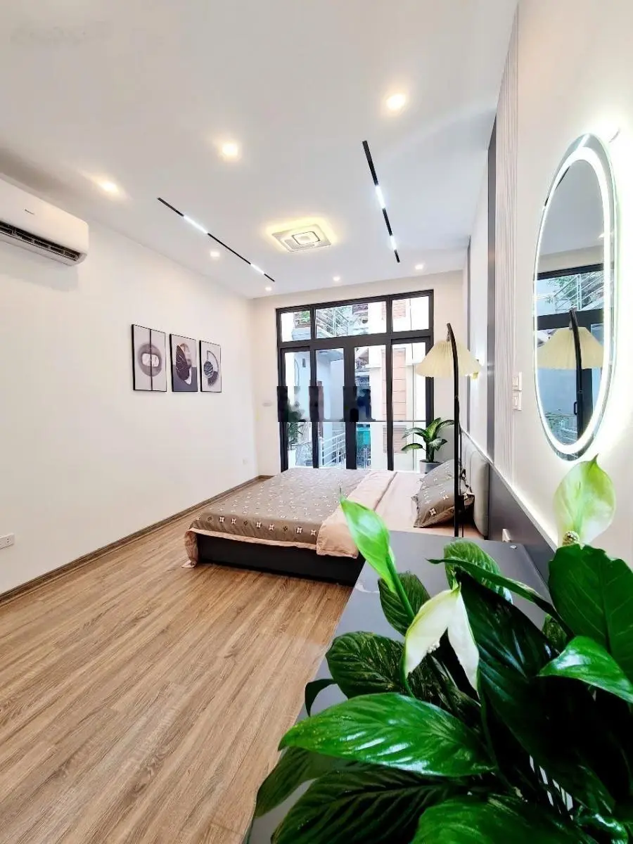 Bán nhà Đội Cấn, nhà đẹp ở ngay full nội thất 39m2, MT3,5m, nhỉnh 9tỷ, ngõ rộng, thoáng, gần phố