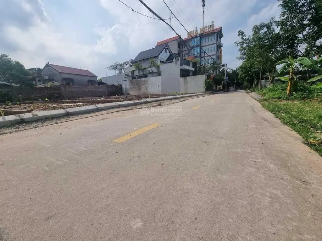 Bán Đất Hương Đình-Ô tô Tránh-Cạnh Khu Công Ngiệp-Kinh Doanh