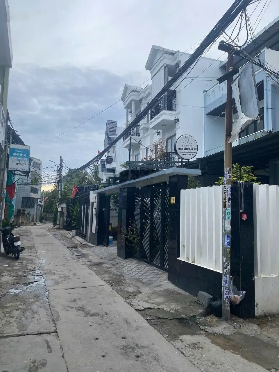 Nhà gác lửng kiệt ô tô đường Tô Hiệu, giá siêu rẻ