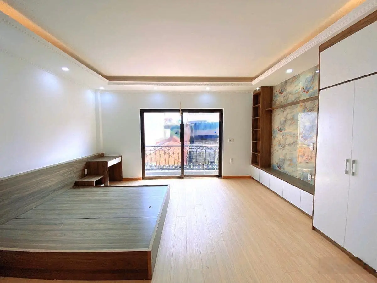 Bán nhà riêng phố Quan Nhân, ngõ ô tô - Thang máy - 20m ra phố - DT 38m2 - 7 tầng - giá nhỉnh 8 tỷ