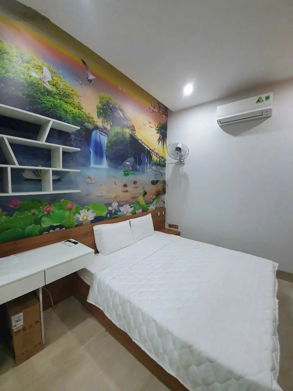 Bán nhà 3 tầng kiệt 5m gần Võ Văn Kiệt đang cho thuê 45 tr/th, giá rẻ