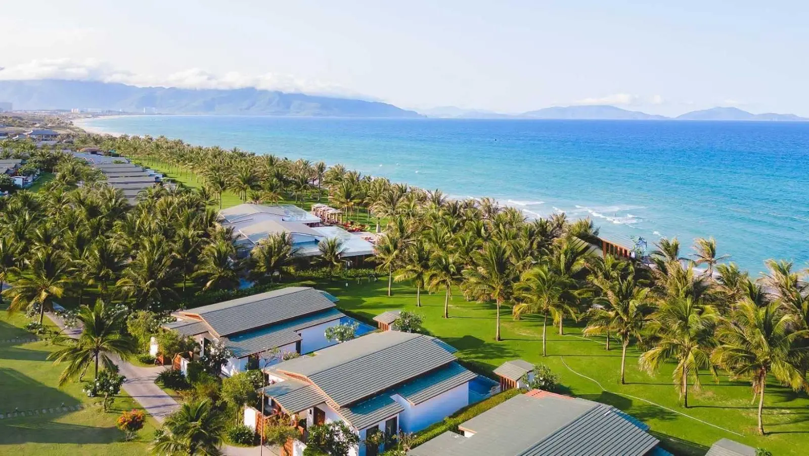 Cần bán biệt thự movenpick cam ranh 2pn giá 16.5ty vị trí đắc địa ngay sát biển tặng kèm căn hộ 1pn