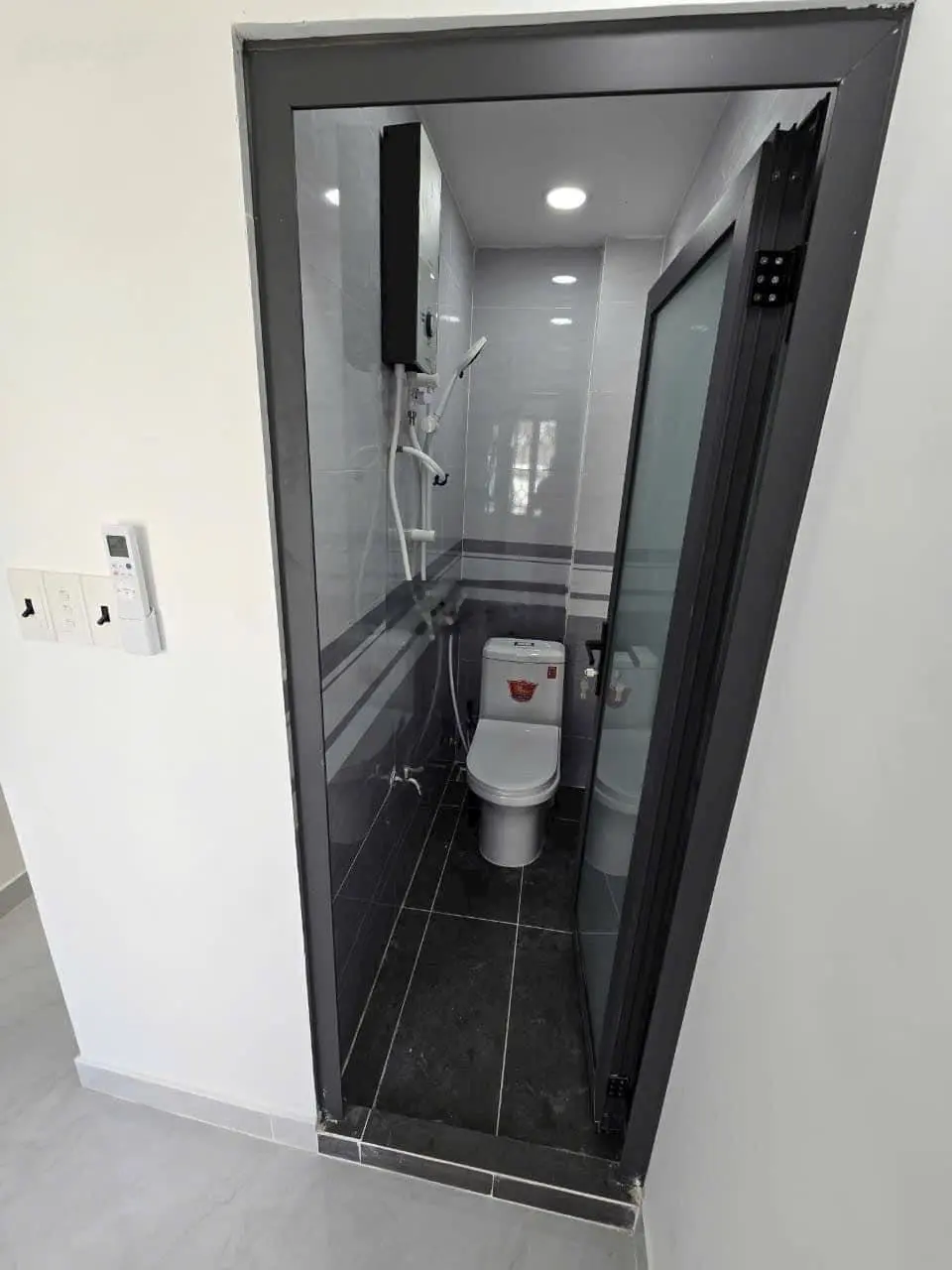 Chủ cần bán nhà Quận8 Pham Thế Hiển 40m2 giá1tỷ8 cực kì mềm sổ hồng riêng công chứng sang tên nhanh