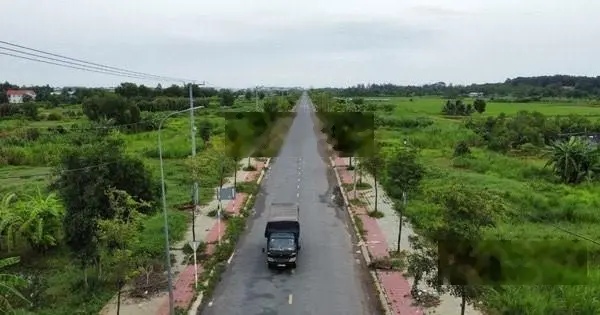 Bán đất Khóm 6, phường 9, Thành phố Trà Vinh, tỉnh Trà Vinh. DT: 48m x 42m, nở hậu 64m. Giá 8 tỷ