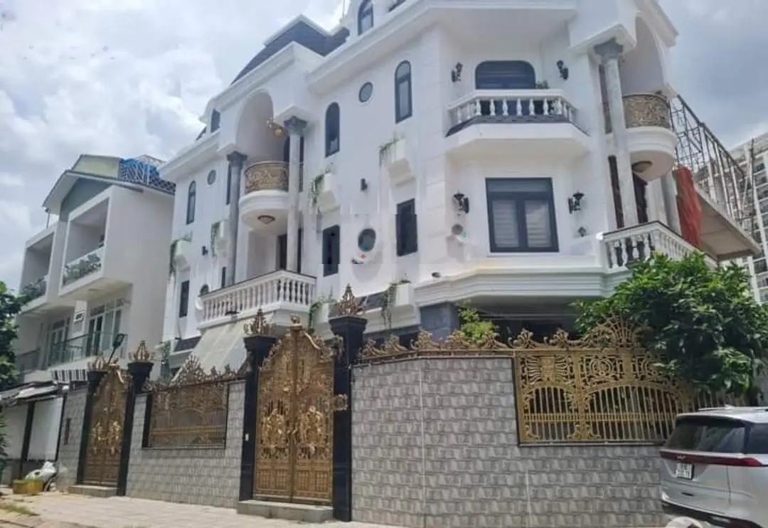 Góc biệt thự 16x16(263m2) mặt tiền phố ẩm thực khu Phan Xích Long giá đầu tư