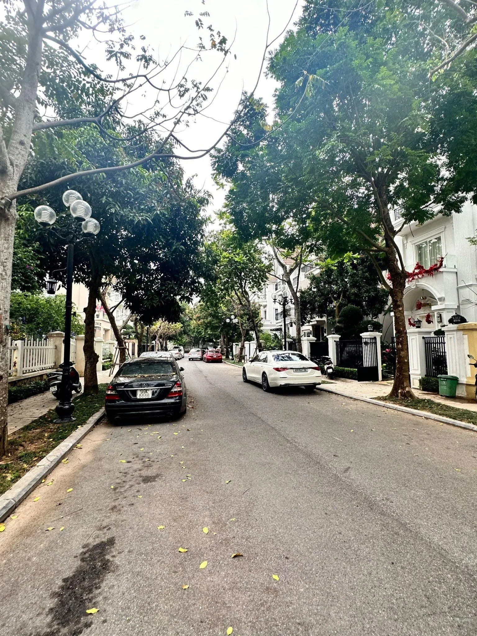 Bán song lập sông Hoa Sữa 1, 200 m2, Đông Nam, 6xtỷ Vinhomes Riverside, 0963 892 ***