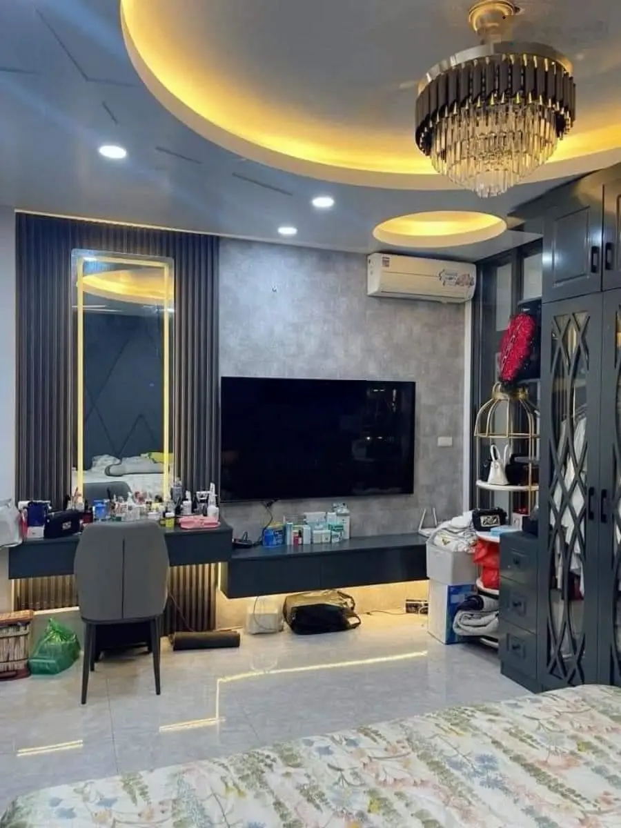 Phố Ái Mộ, Bồ Đề, Long Biên. DT41m2*4tầng, MT 4m, 3 ngủ khép kín. Tặng full nội thất, 30m ra phố
