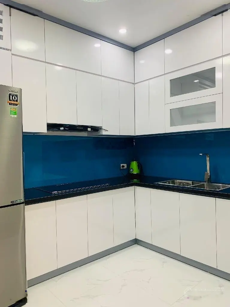 Bán nhà phố Hồng Mai - ô tô đỗ cửa - kinh doanh - full nội thất - 35m2 - 3PN. Giá: 6,5 tỷ