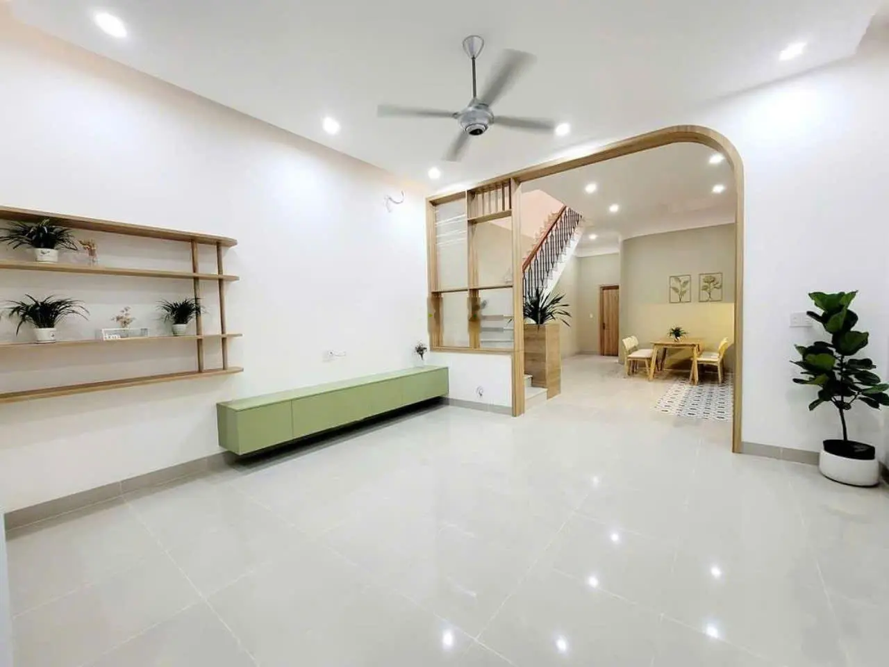 Bán nhà sổ riêng mặt tiền buôn bán nhỏ phường Trảng Dài, TP. Biên Hòa