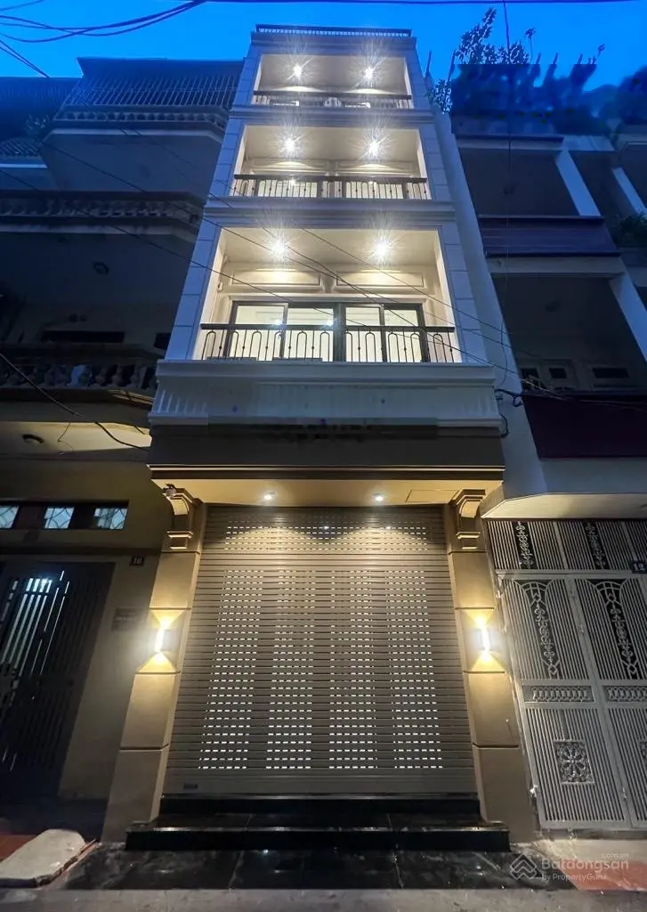 Bán nhà đẹp yên hòa cầu giấy, phân lô - ô tô vào nhà kd văn phòng, 64,3 m2, giá 19,5 tỷ