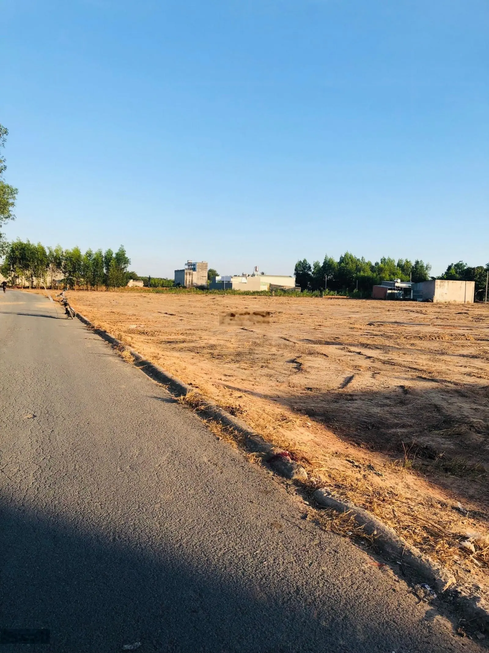 Bán gấp lô đất 86m Sổ hồng riêng sát KCN Giang Điền cách khu du lịch Vườn Xoài 7km