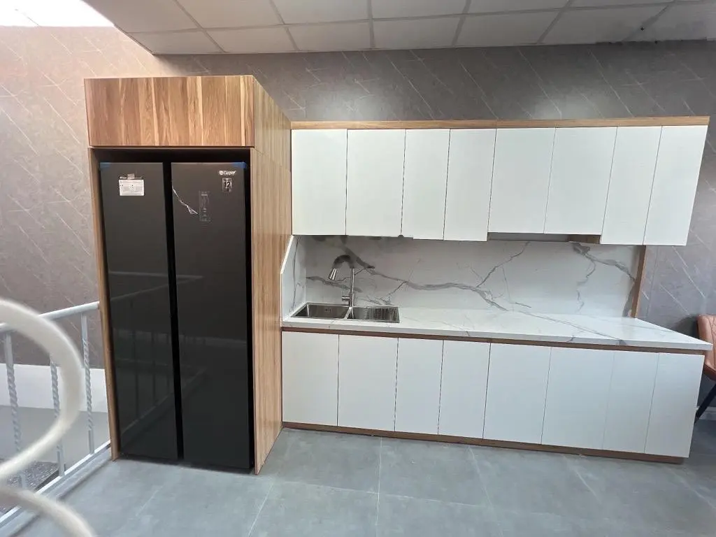 Nhà Quan Nhân 5 tầng, dân xây chắc chắn. Vị trí đẹp đi lại thuận lợi. Ngõ thông, 50 m ra Phố