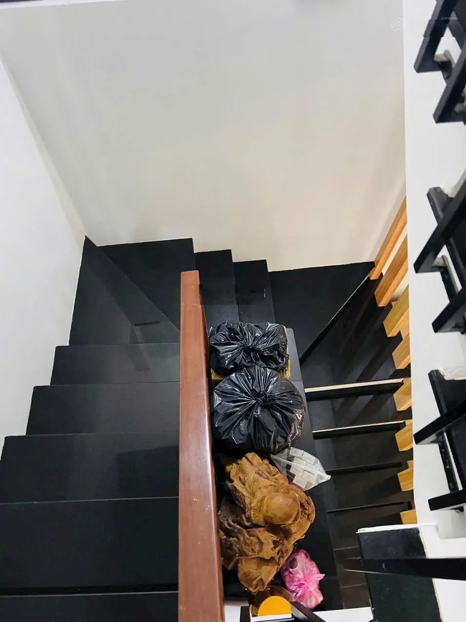 Nhà đường Hoàng Hoa Thám, Ngang 5m, DTCN 65m2. Giá chỉ 6,5 tỷ TL