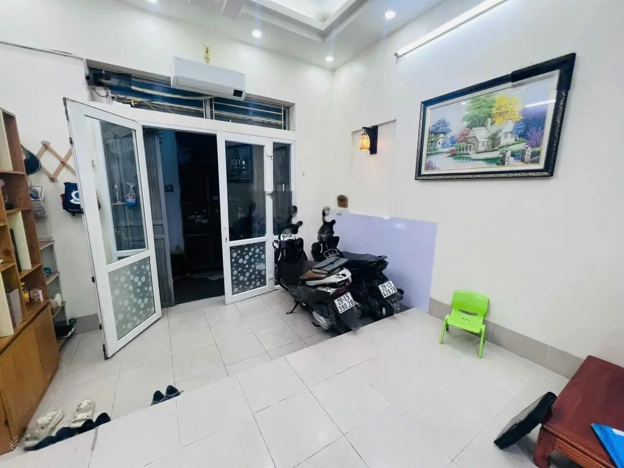Bán nhà Cổ Nhuế nhỉnh 3 tỷ, 5 tầng full nội thất