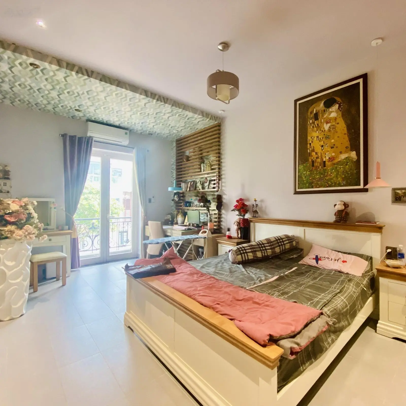 Căn biệt thự Sol Villas Full nội thất 14,5 tỷ ĐNam, nằm PhoDong Village kẹt bank bán gấp