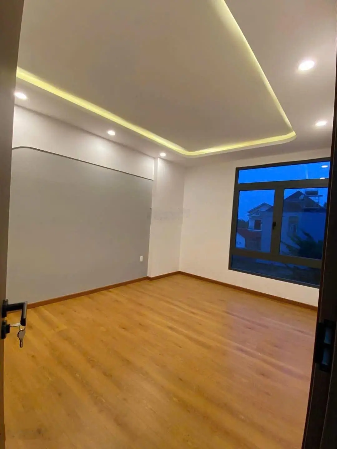 Nhà mới 1 trệt 1 lầu DT sử dụng 136m2 SHR hoàn công đủ Đường Tỉnh lộ 2, Tân Phú Trung giá 2 tỷ 7