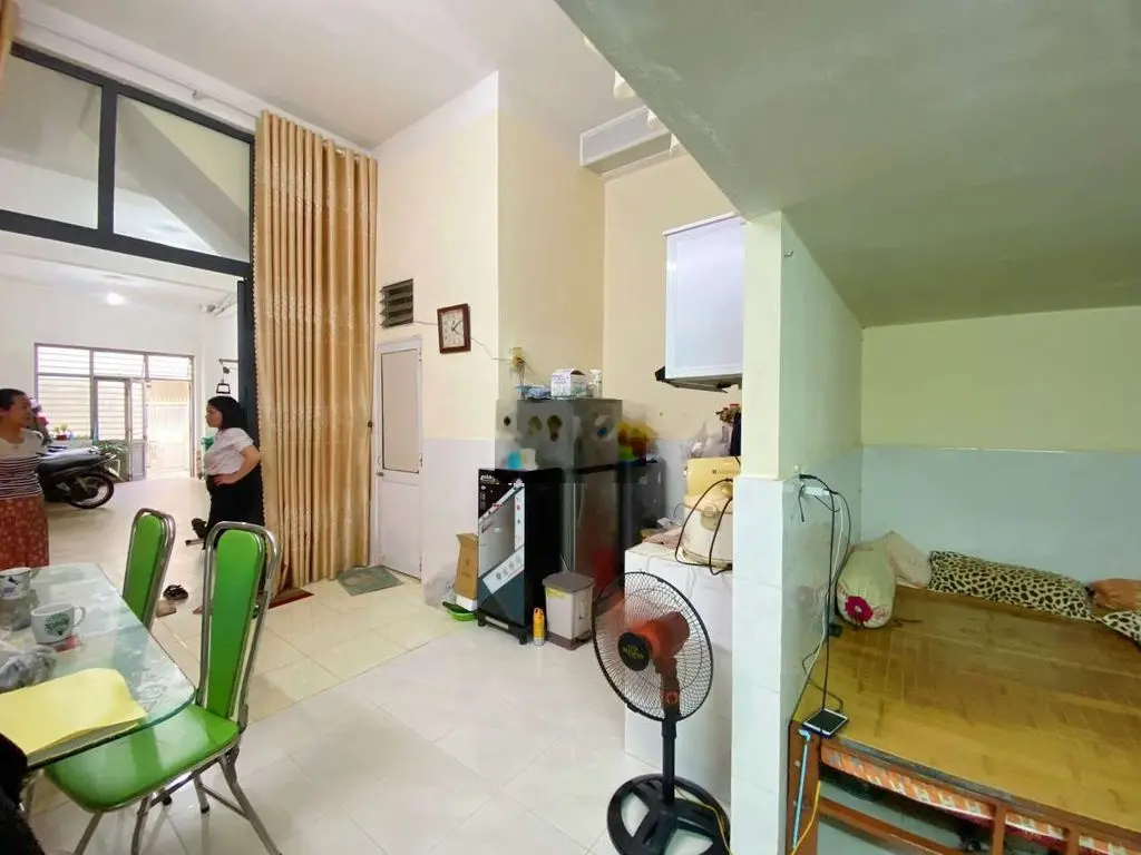 Về quê nên cần bán gấp nhà 4 tầng Quận Hải Châu