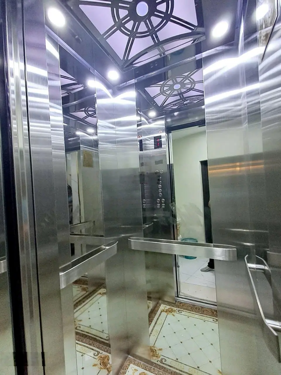 8.15 tỷ - 45m2 - 6 tầng mới - thang máy - Bạch Mai - Hồng Mai - HBT 0985826871