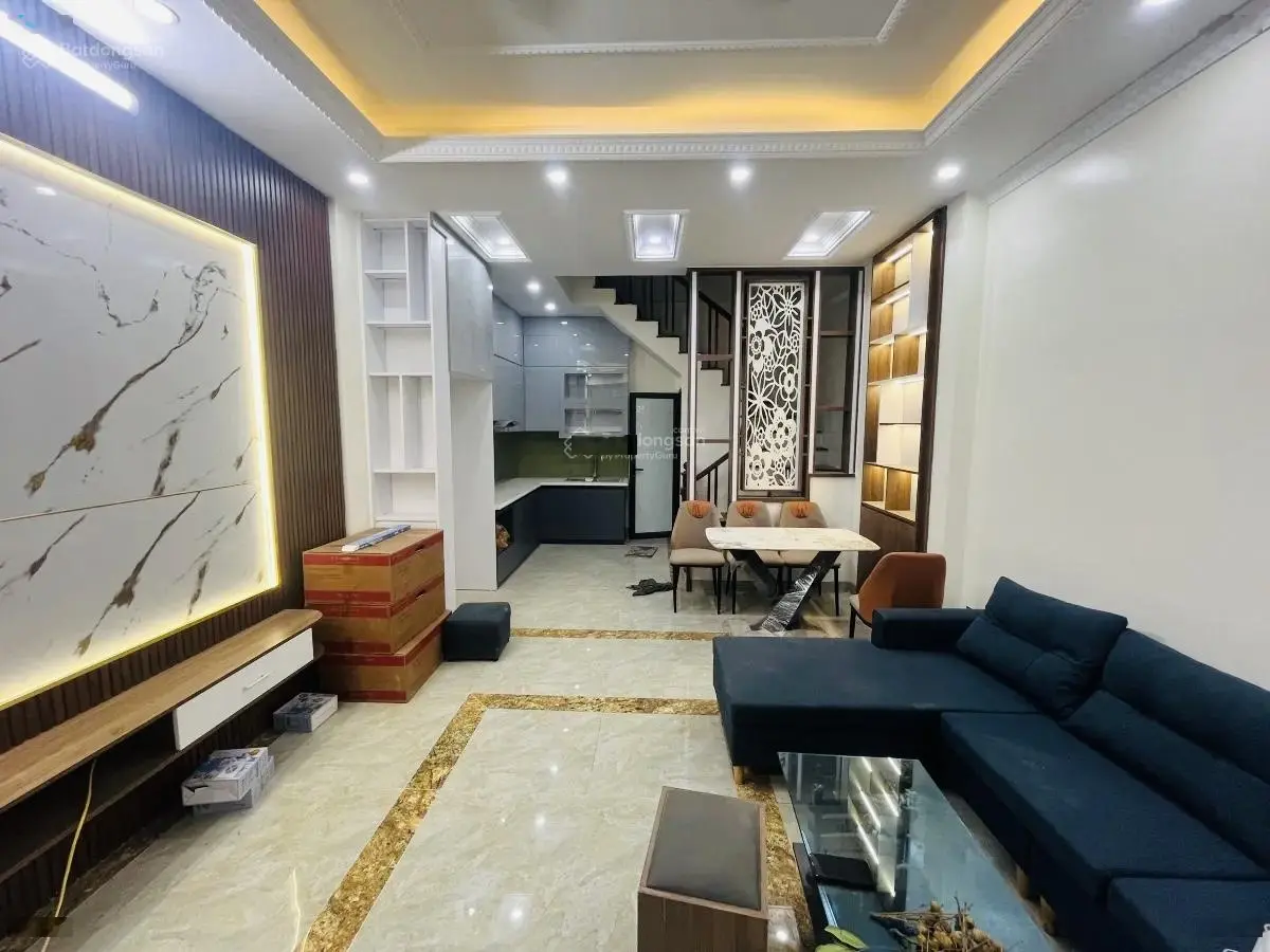 Siêu Hiếm ! Bán Nhà Phố Nguyễn Trãi 38M*5T*4mMT - Gần Ô Tô - Kinh Doanh - Nhỉnh 6 Tỷ