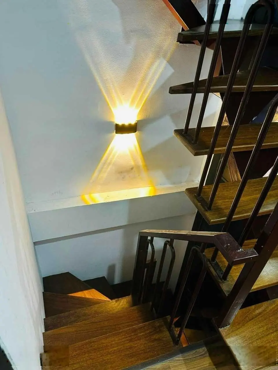 Nhà phố giá nét! Đặng Tiến Đông - mặt phố - 7 tầng thang máy - 35m2 - 15.5 tỷ