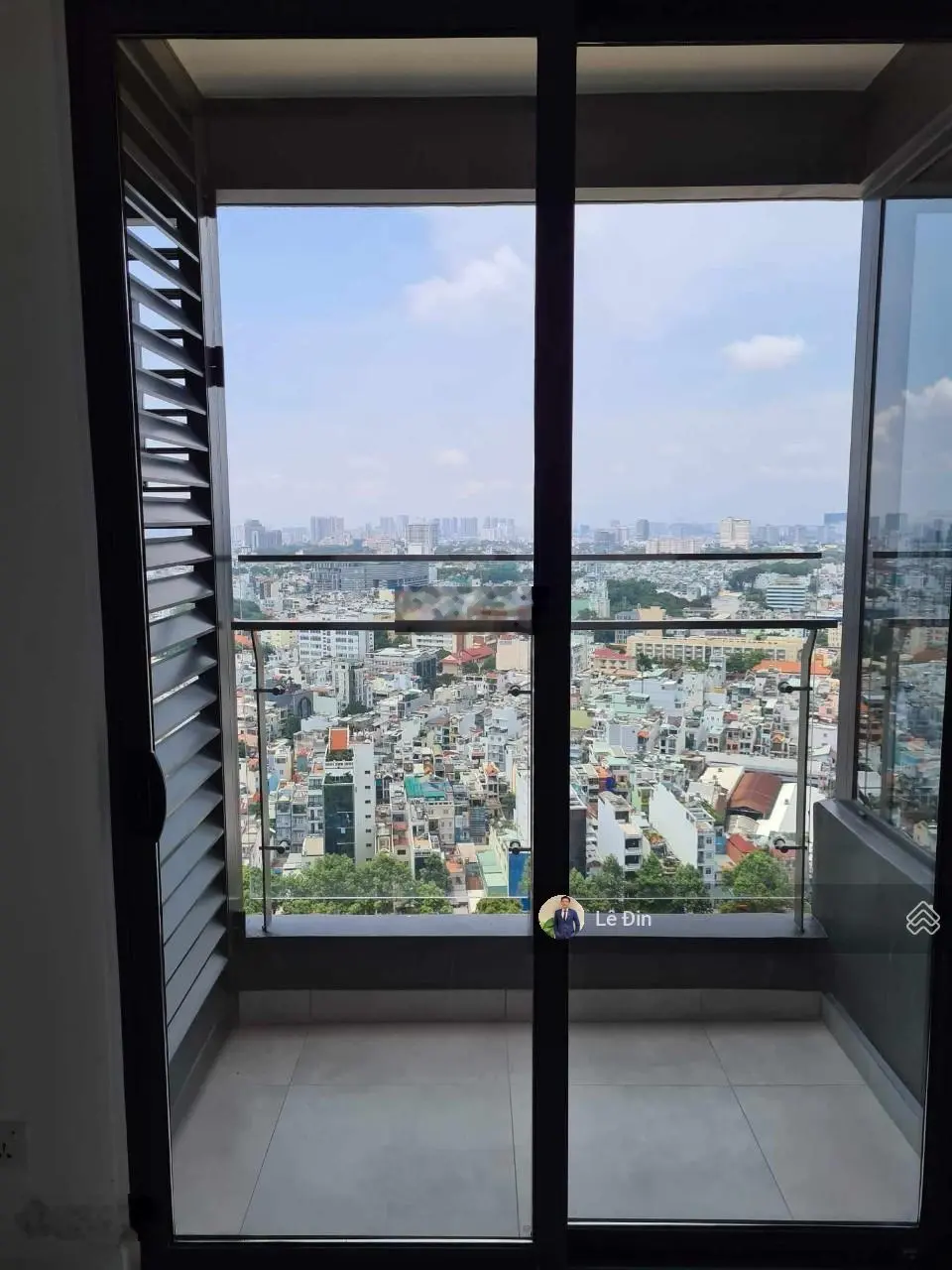 Căn 1PN 50m2 hoa hậu đẹp nhất Kingdom 101, view Quận 1 xem pháo hoa, giá 4.7 tỷ bao hết