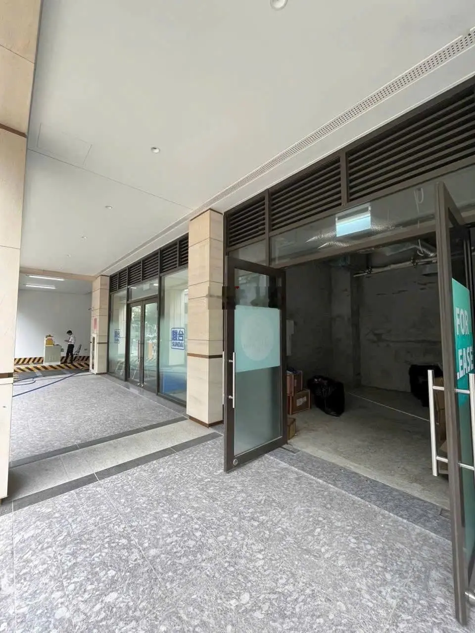 Phú Mỹ Hưng mở bán Shophouse vị trí Hồ Bán Nguyệt và căn hộ cao cấp mới 2025(((Có Video thực tế.)))