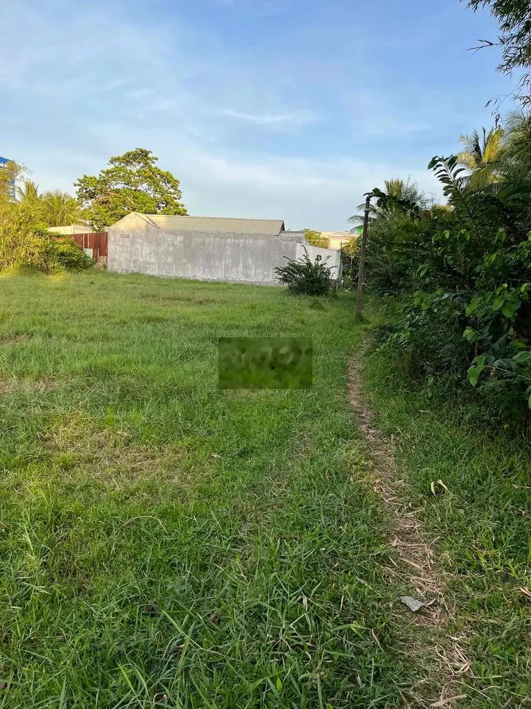 ĐẤT BÁN 1.300m2 KHÓM 6 CÀNG LONG