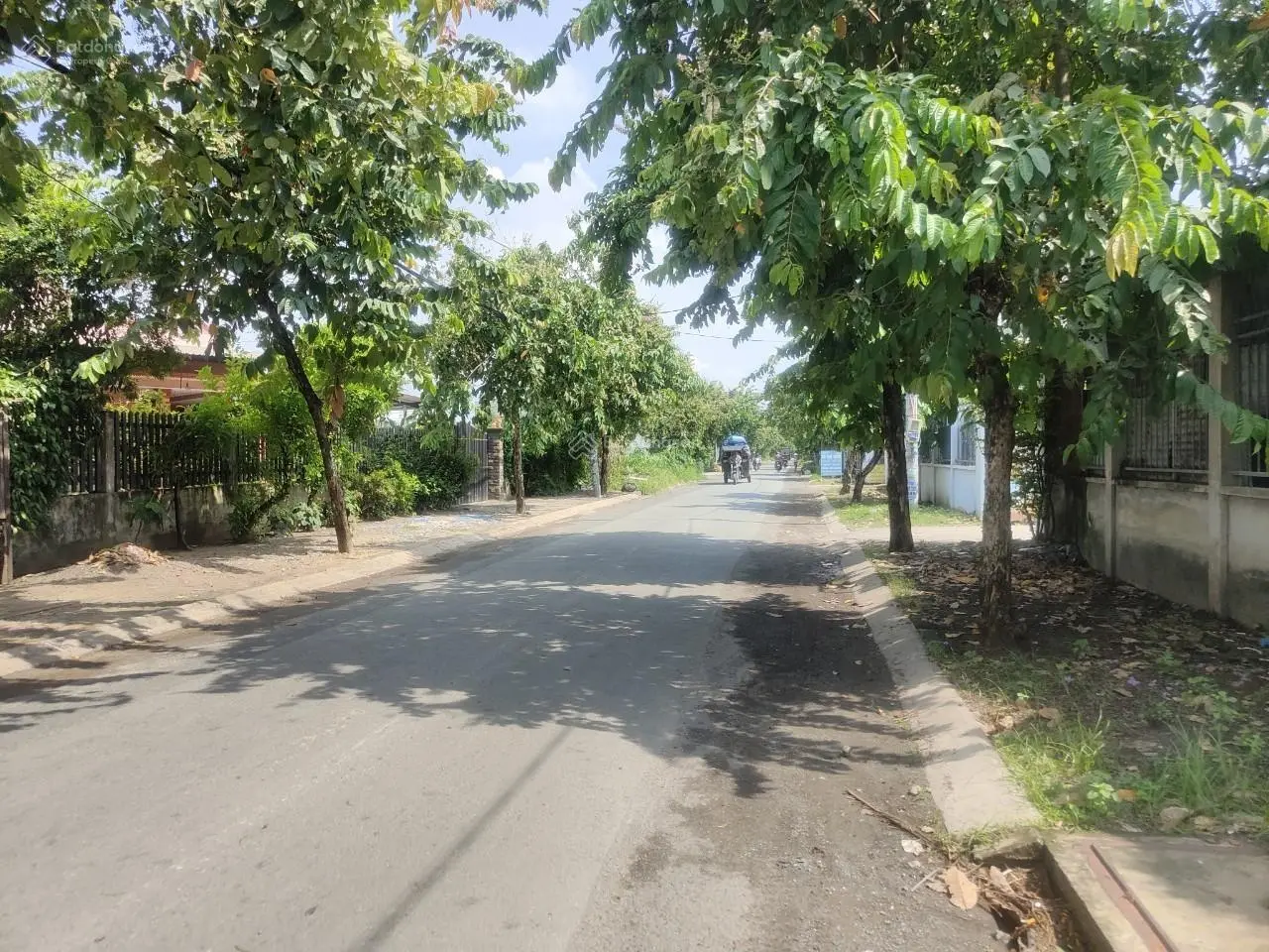 Đất thổ cư DT 5,5 x 17m MT KDBB đường Trương Thị Như ngay gần đường Nguyễn Thị Thử