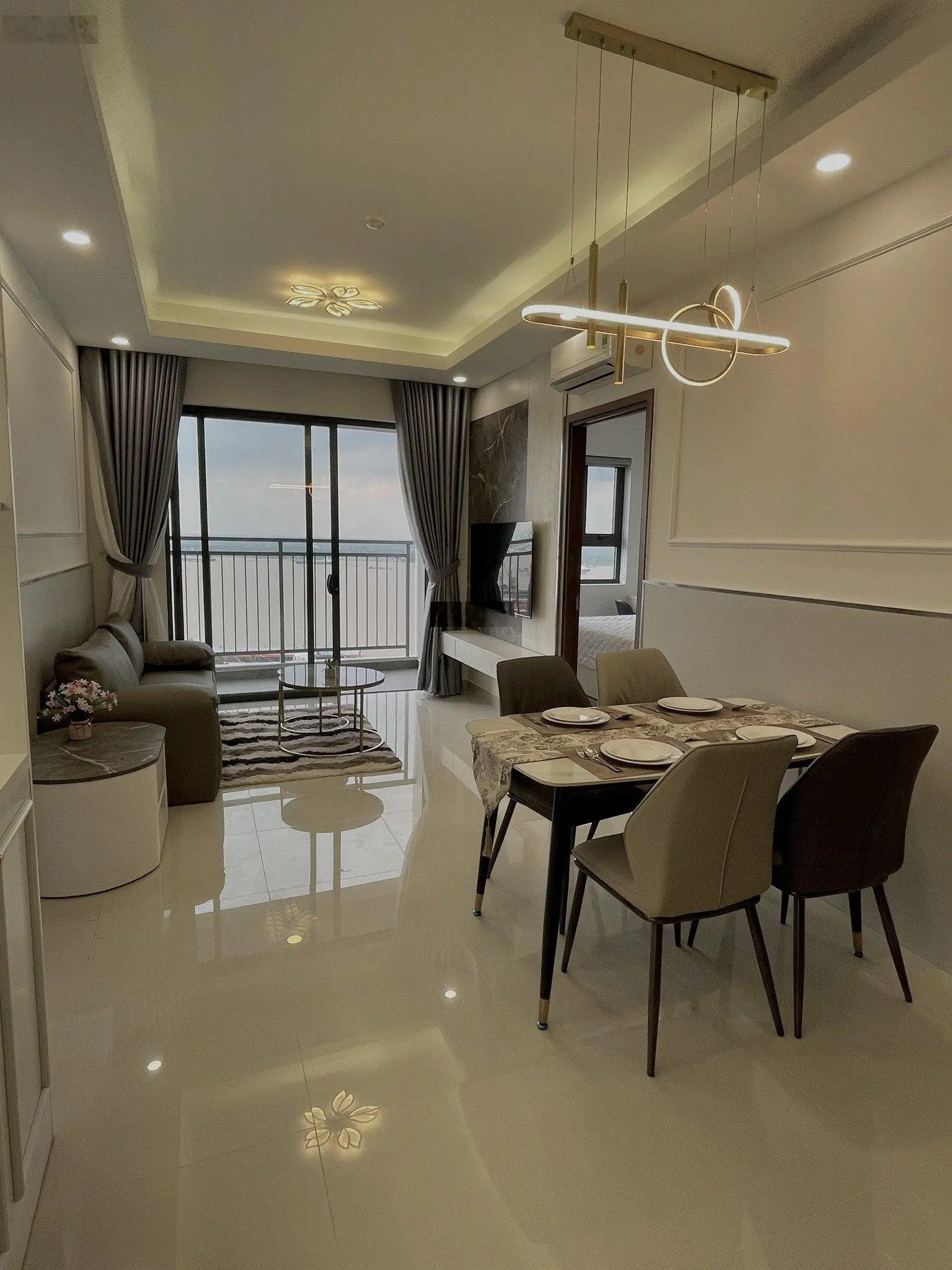 Q7 Riverside Complex - Giỏ hàng Bán Giá tốt, Đa dạng, Sale Uy tín. Liên hệ Hồng Điệp 0973 495 ***