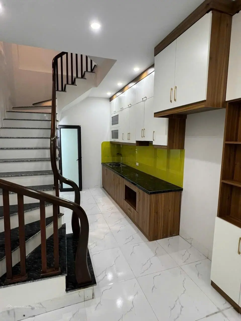 Bán nhà Mậu Lương DT 35m2 - 5ty95 ô tô đỗ gần , hàng xóm xa la Hà Đông