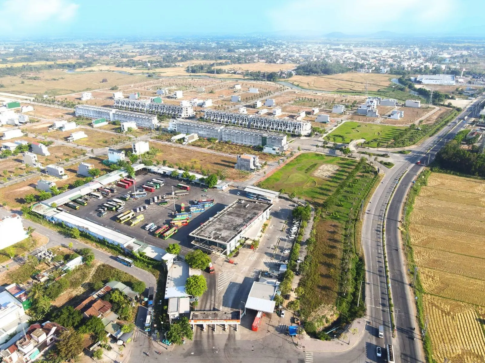 Đất nền Khu đô thị Phú Mỹ Quảng Ngãi, đã có sổ, chiết khấu 3%, giá 1 tỷ