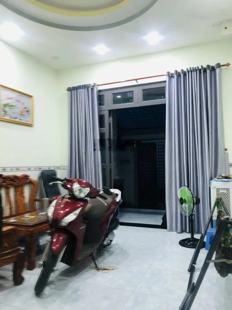 Nhà cấp 4 mới 2pn hẻm xe hơi đường số 8 linh xuân thủ đức 78.2m2 không lg,qh giá 4.2 tỷ