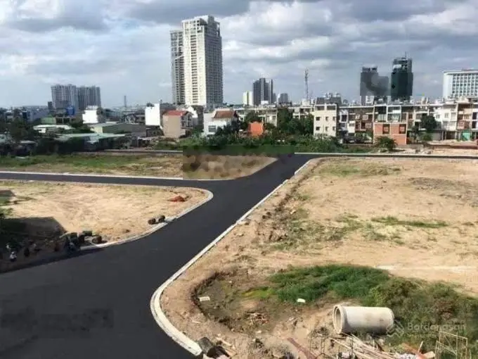 Sinh lời không ngừng - Chính chủ gửi bán vài nền đất Nam Rạch Chiếc. DT: 5x16m, Gía: 9.6tỷ. SHR