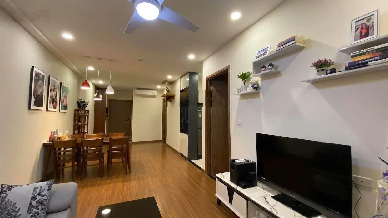 Chỉ nhỉnh 4 tỷ sở hữu ngay căn hộ 75m2, ban công hướng đông nam thoáng mát. Liên hệ: 0343 191 ***