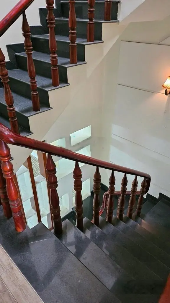 Giá siêu mềm 122m2 Lê Văn Khương, 3 tầng BTCT, đường 8m, 5p sang Gò Vấp