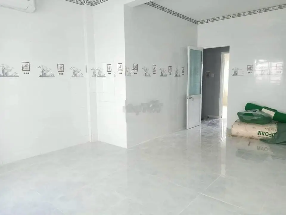Nhà mặt tiền 71m2,lộ nhựa 17m 1T1L Trung Tâm TP Trà Vinh