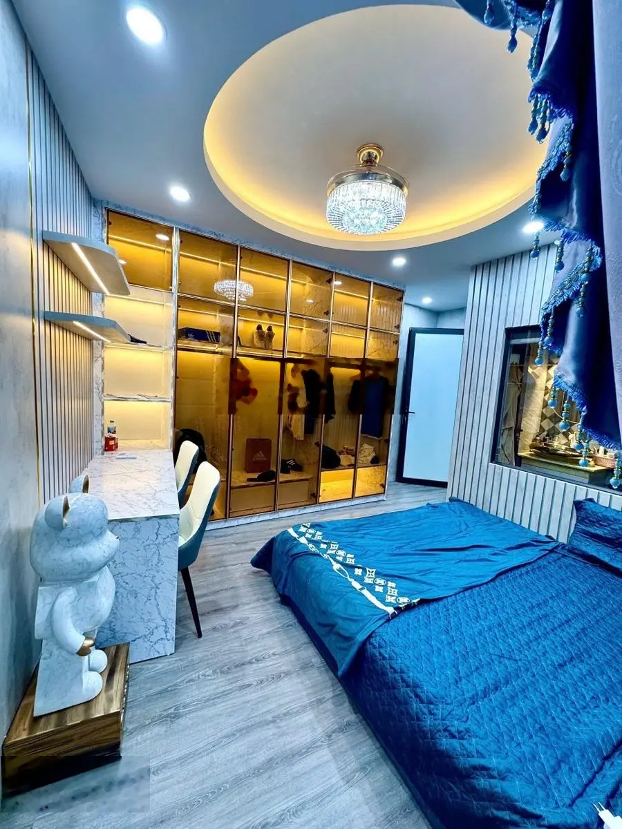 Hàng cực hiếm đống đa - khách xem trong mang thẳng vali vào ở ngay.